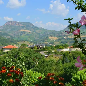 https://gte-le-ptit-ren.midi-pyreneeshotels.com
