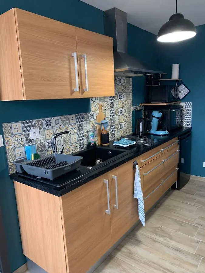 Gite Les Combes Bellevue A Etrez, Appartement A La Campagne Bresse Vallons France