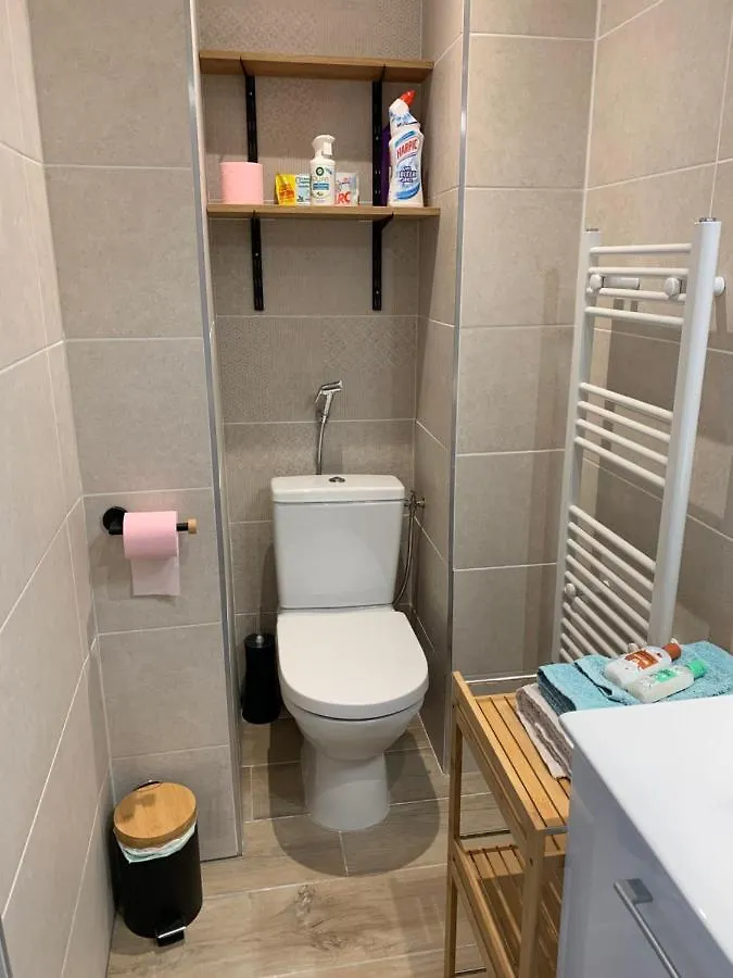 Apartment Gite Les Combes Bellevue A Etrez, Appartement A La Campagne Bresse Vallons