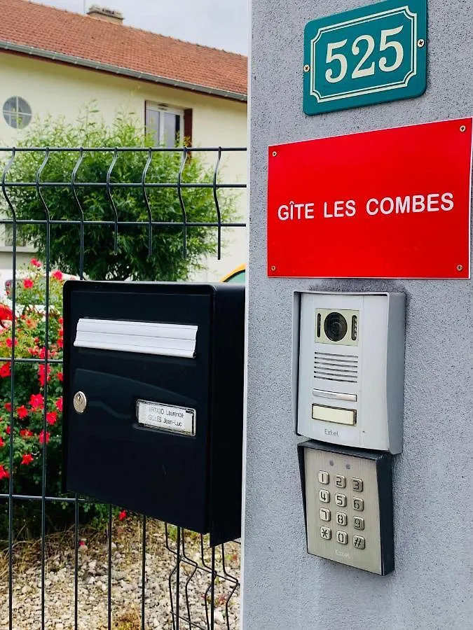 Apartment Gite Les Combes Bellevue A Etrez, Appartement A La Campagne Bresse Vallons France